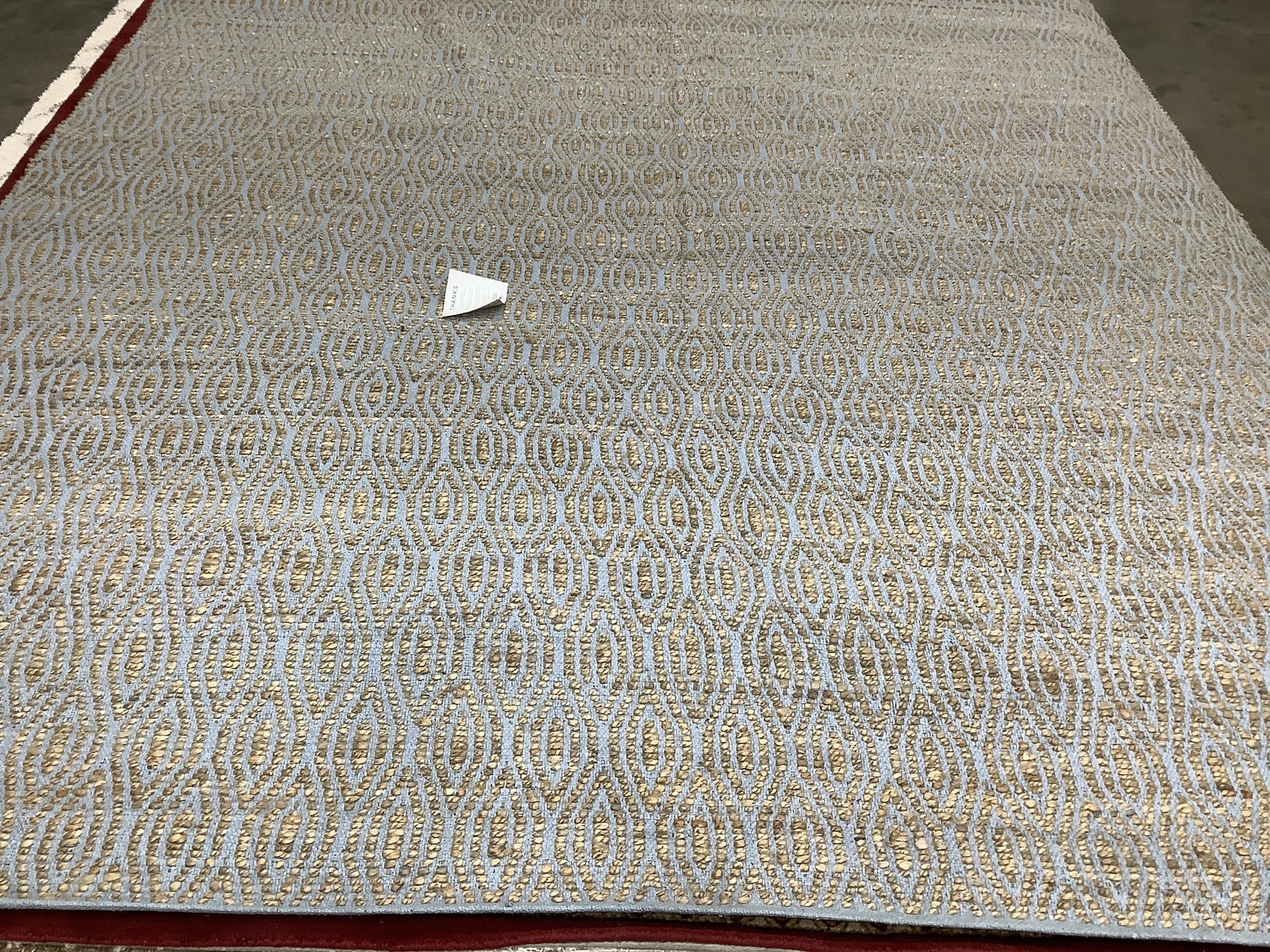 SILVER / NATURAL 10′-0″ x 14′-0″ Damaged Rug Reduced Price 1172683943 CAP822J-10