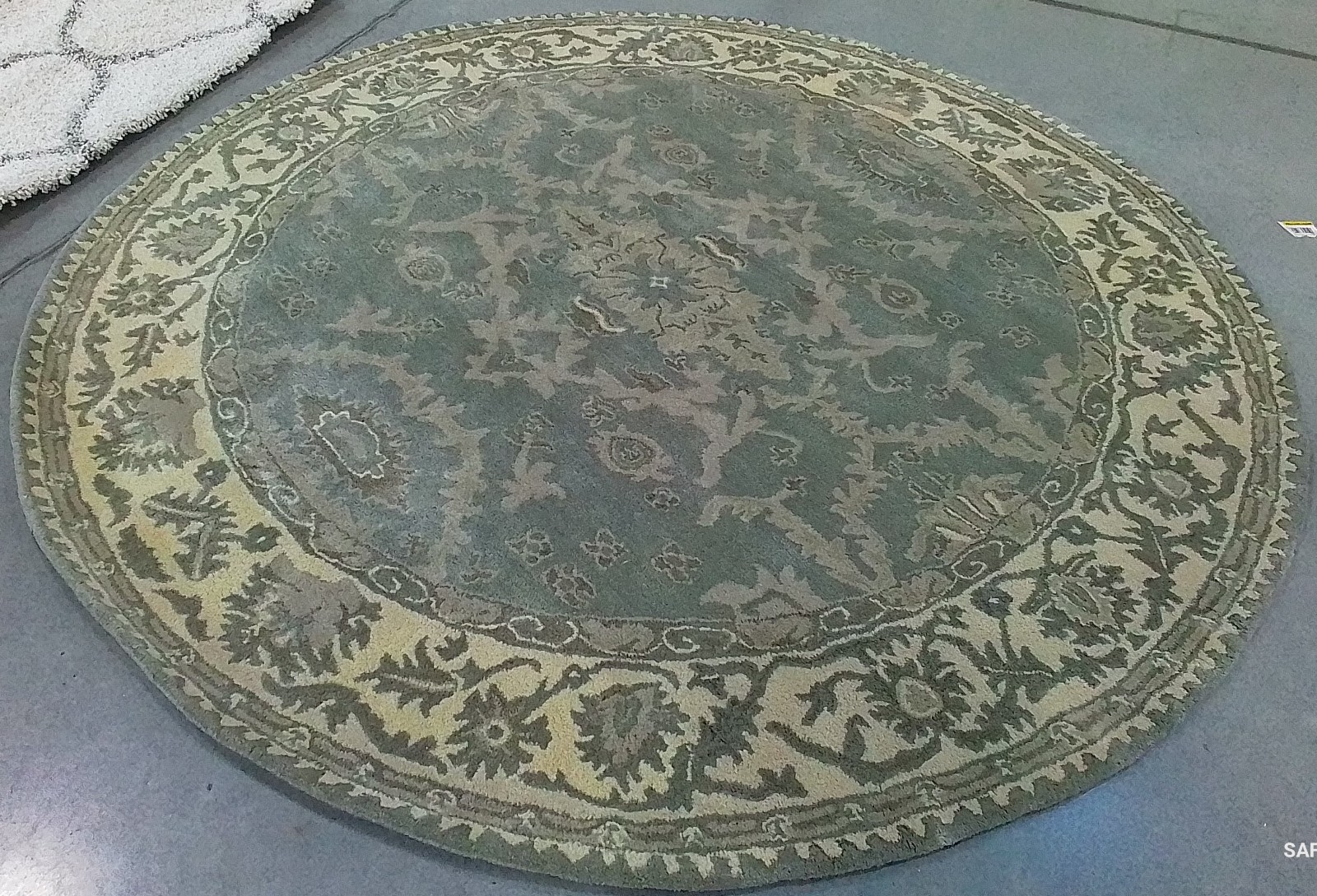 GREY / CREAM 7′-0″ x 7′-0″ Back Stain Rug, Reduced Price 1172785342 ROY993A-7R