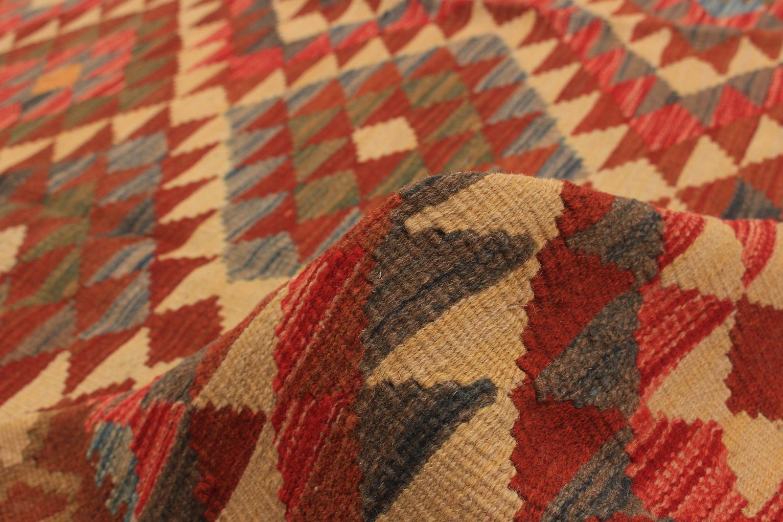 Vintage 5’3″ x 8’6″ Traditional Wool Hand Woven Oriental Area Rug