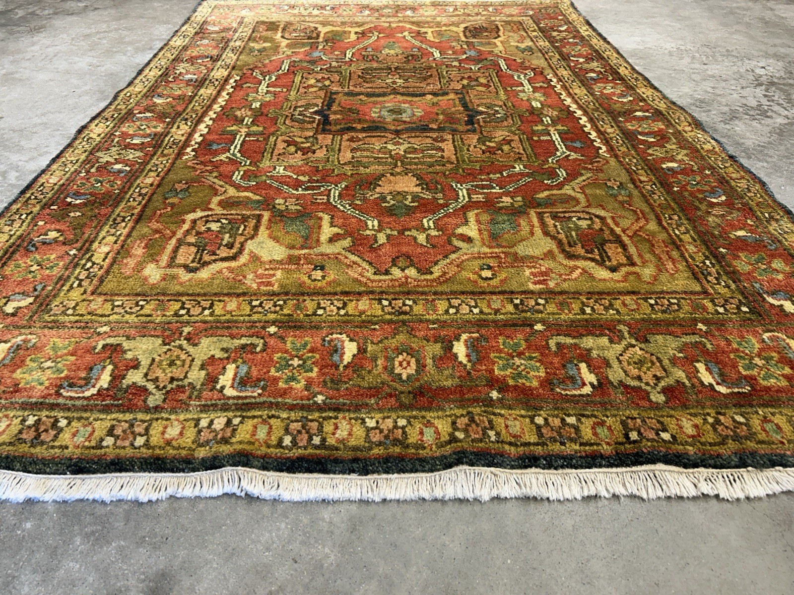4’1”x6’1” Hand-Knotted Wool Geometric Indoserapi Area Rug – Tribal Carpet