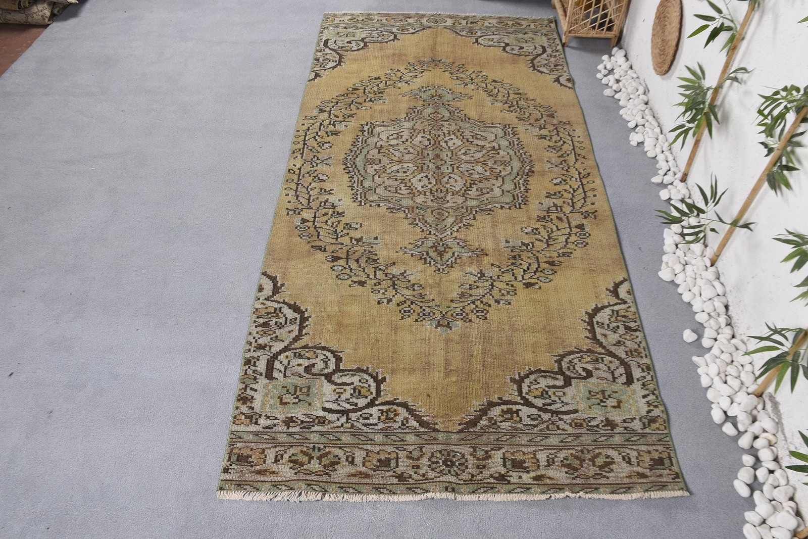 Turkish 4,3×9,3 ft Rug, Area Vintage Rug, Brown Beige Patchwork Wool Rug