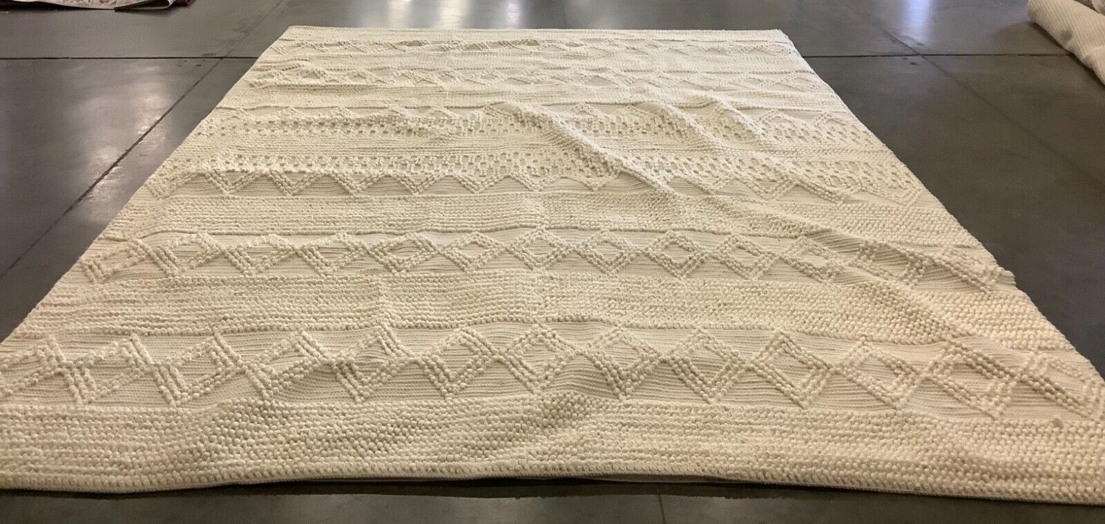 IVORY 11′ X 15′ Flaw in Rug, Reduced Price 1172664825 NAT102C-1115