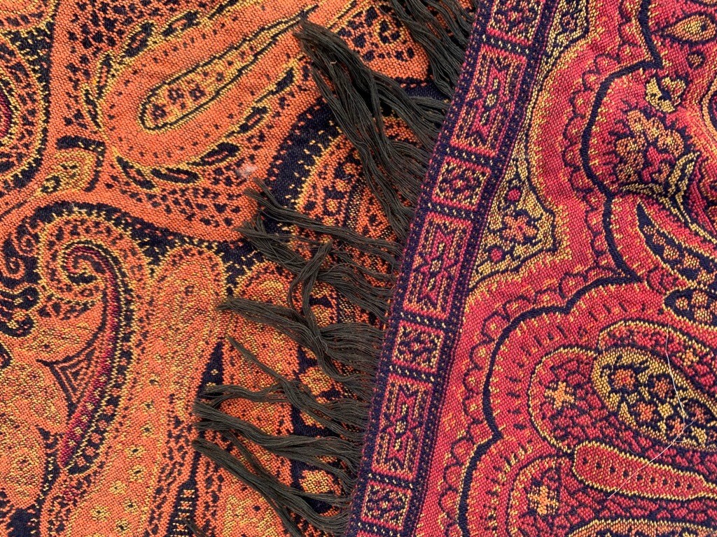 Vintage Paisley Shawl, 100 % Pure Woolen Scarf, Woolen shawl, Women Shawl 3×3 ft
