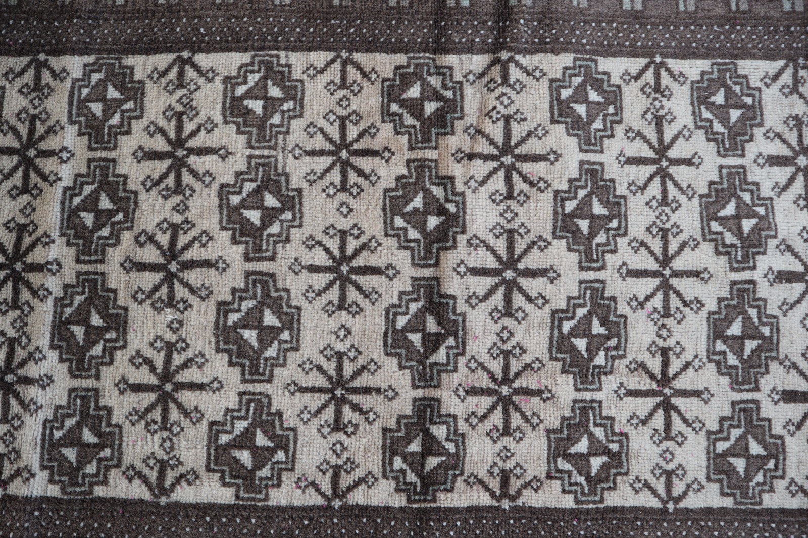2’8×5’0 ft Beige Handmade Muted Neutral Rug/ Oriental Rug/ Vintage Entryway Rug