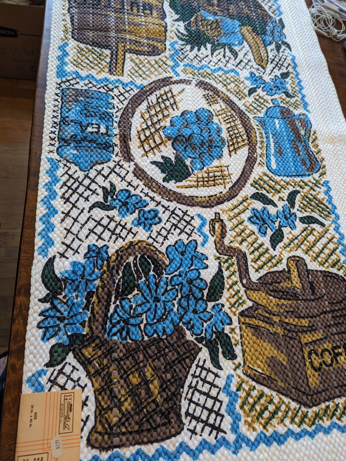 Vintage Country Kitchen rug with original tags, Homemaker Rugs, New York