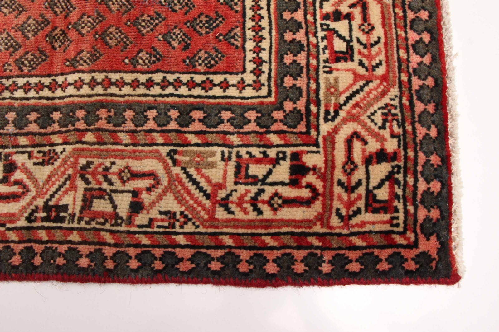 Vintage 3’3″ x 5’2″ Traditional Hand Knotted Vegetable Dye Wool Area Rug