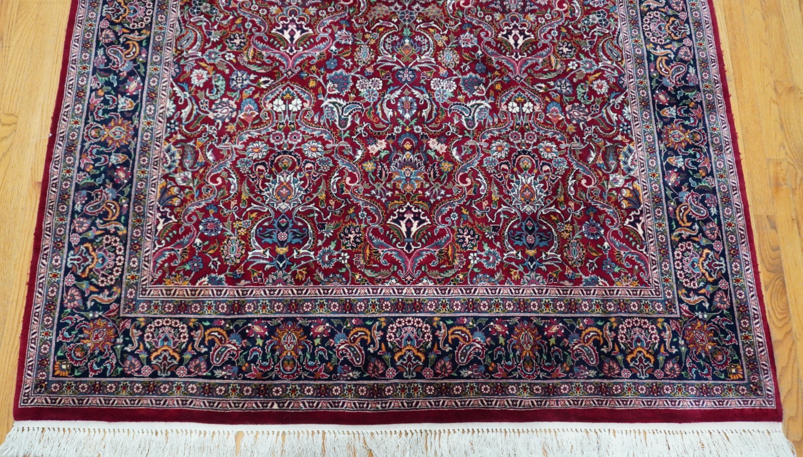 Excellent Vintage Kashann 6′ x 9’3″ Hand Knotted Wool Red Navy Blue Oriental Rug