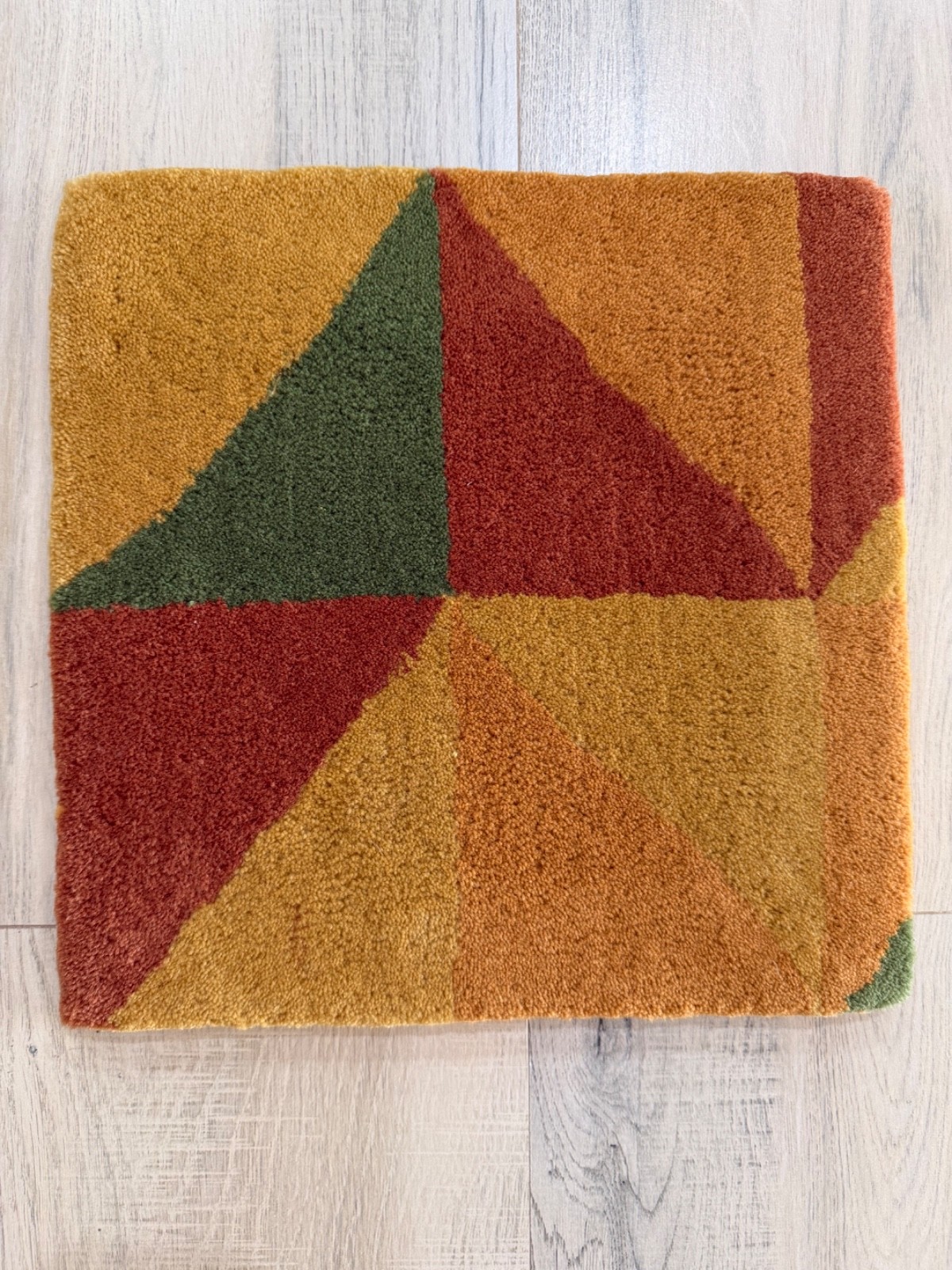 Hand Tufted Wool Rug Terracotta Geometric Small Table Placemat for Home 1 x 1 ft