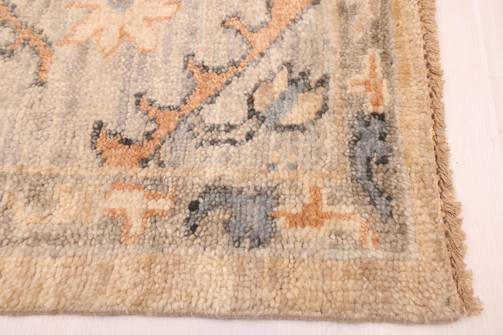 Traditional Hand-knotted Carpet 9’0″ x 12’2″ Wool Oriental Area Rug