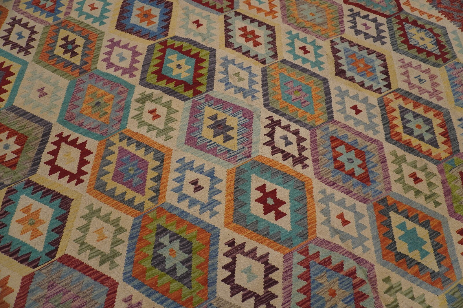 11×13 ft Afghan Kilim Beige Red Handmade Veg dyes Wool Area Rug 10’7″x12’9″
