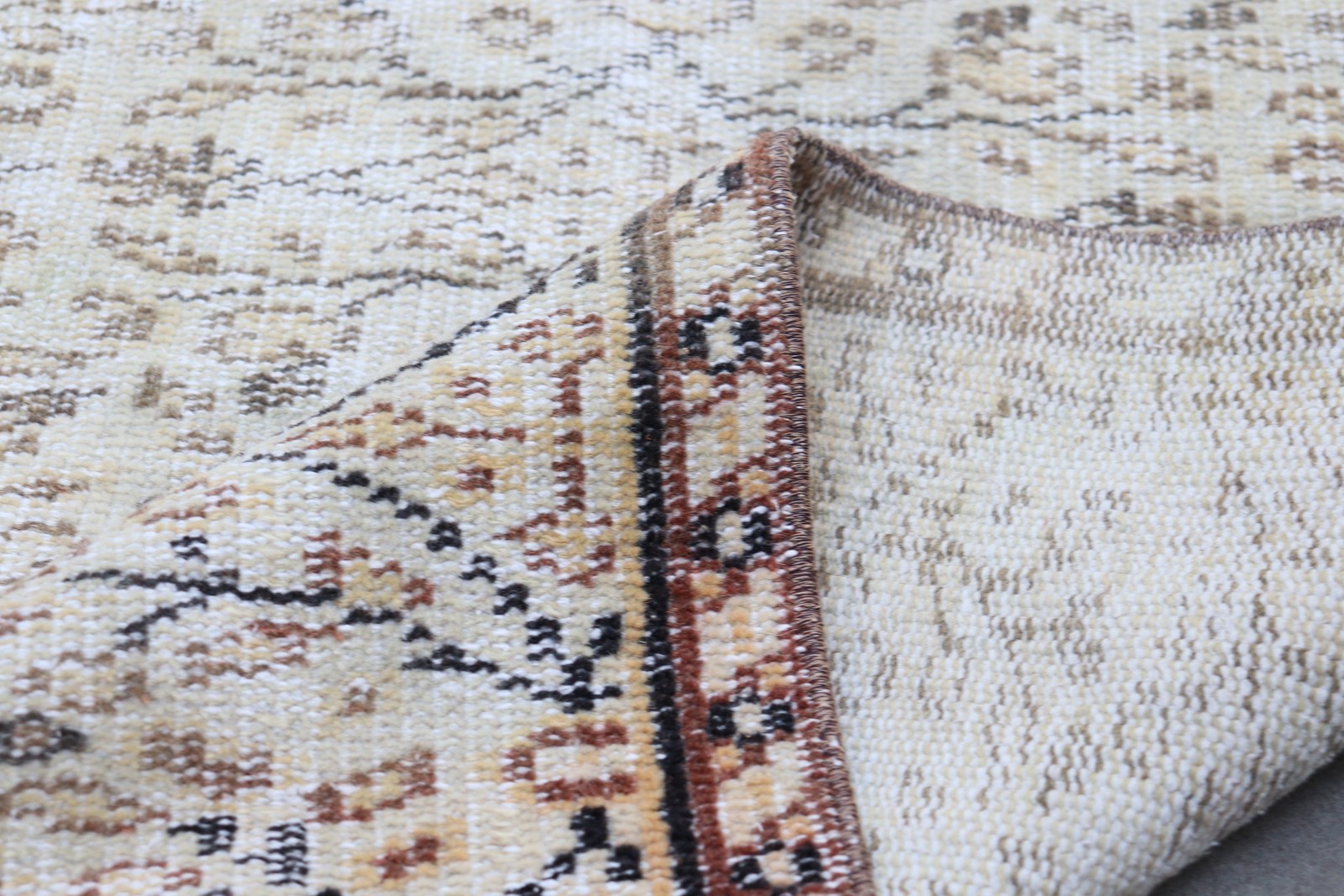 4,4×8,4 ft Turkish Area Rug, White Brown Vintage Patchwork Wool Rug