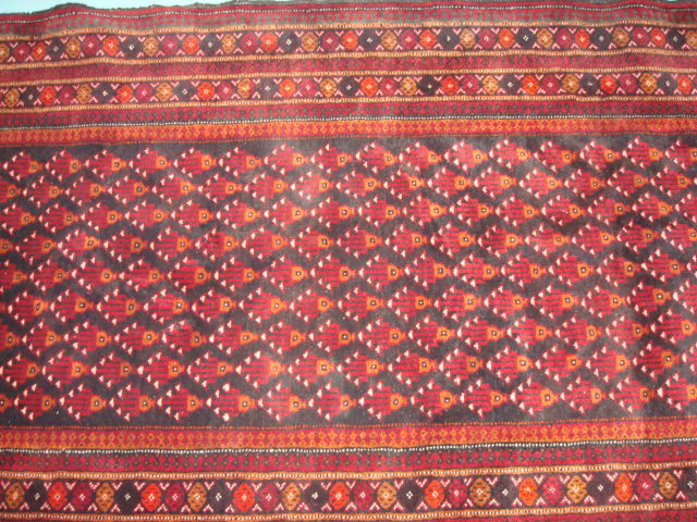 VINTAGE RUG 3.5 FEET x 6.5 FEET