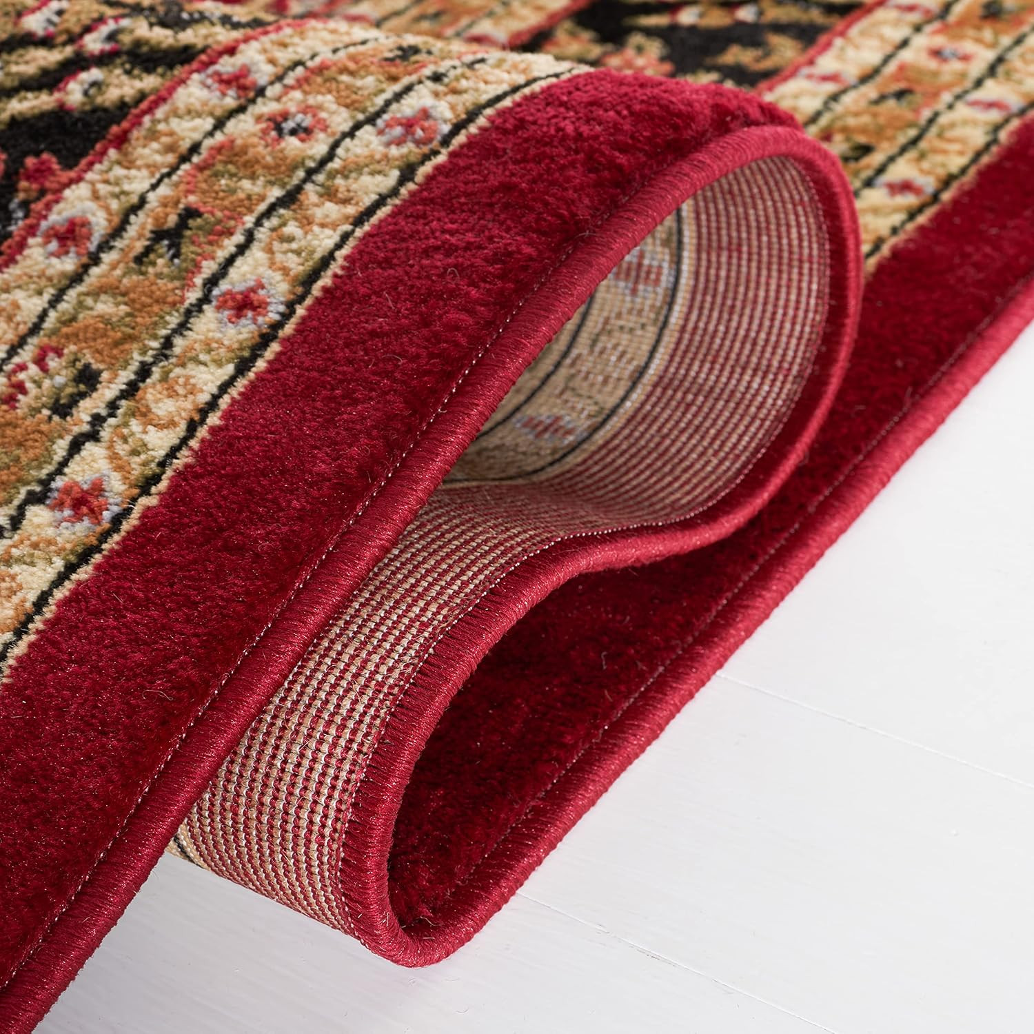 SAFAVIEH Lyndhurst Collection Area Rug – 2’3″ X 4′, Red & Black, Traditional Ori