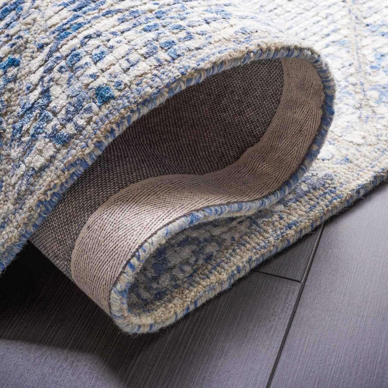 SAFAVIEH Artistry ARR669M Handmade Blue / Natural Rug