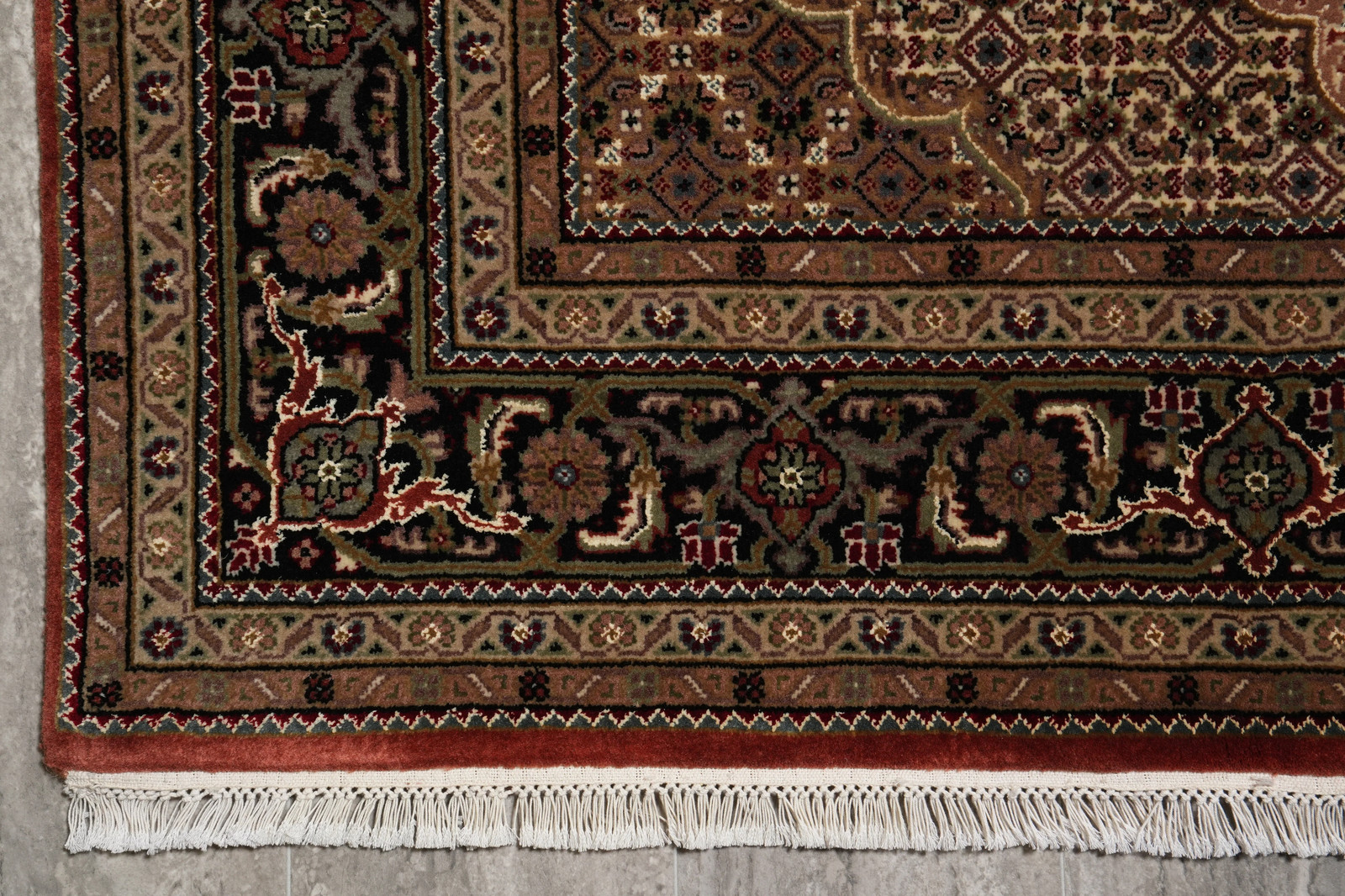 5.8 x 8.3 Rust Quality Wool and Silk Tabriiz Mahii #F-4453