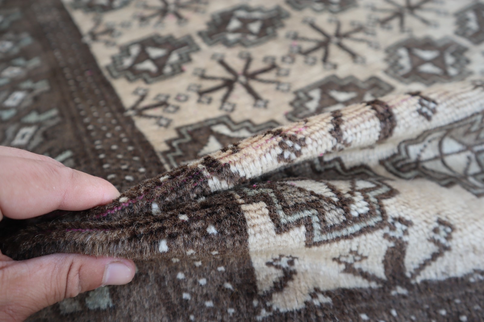 2’8×5’0 ft Beige Handmade Muted Neutral Rug/ Oriental Rug/ Vintage Entryway Rug