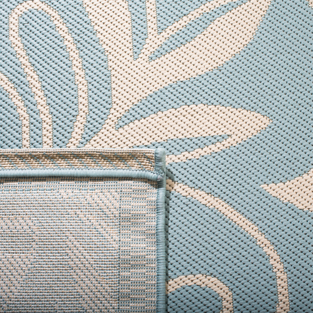SAFAVIEH Indoor Outdoor CY6109-25 Courtyard Aqua / Cream Rug