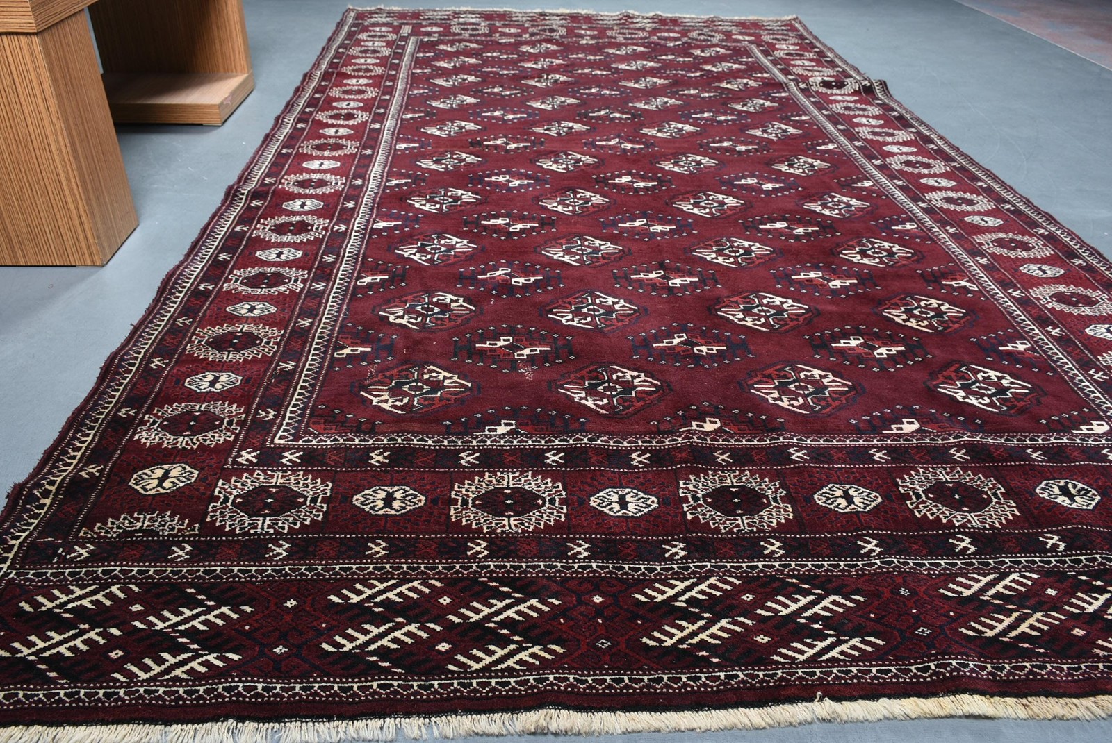 Vintage Oversize Rug 6,6×11,7 ft (202×356 cm), Turkish Red Check Rug
