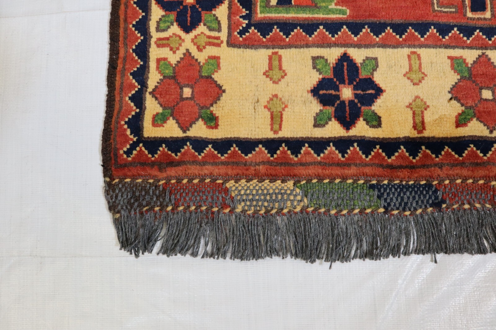 2’7″ x 4’10” ft. Afghan Kargahi Natural Dye Wool Hand Knotted Oriental Area Rug