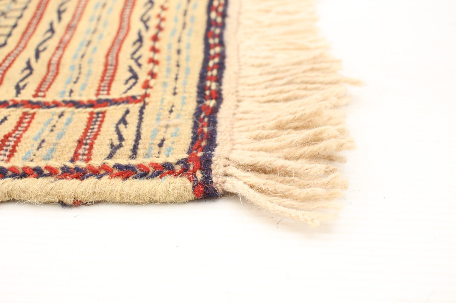 Vintage Hand Woven Area Rug 5’5″ x 8’0″ Traditional Wool Oriental Carpet