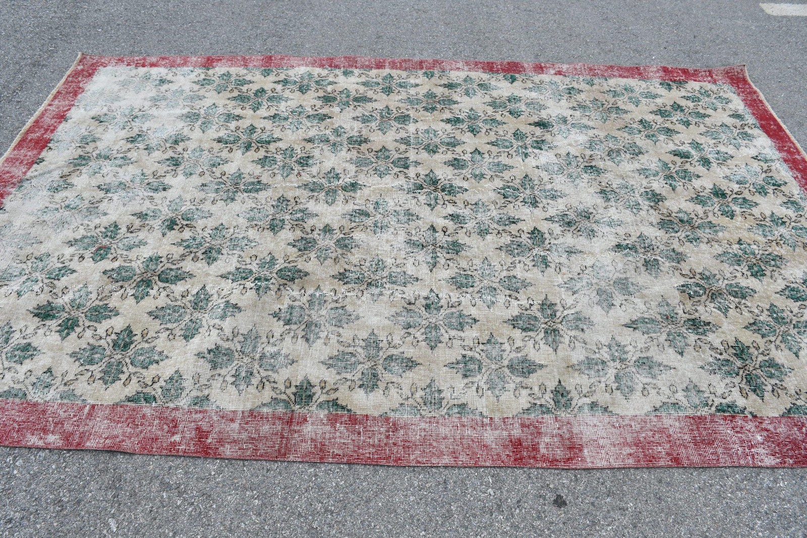 Vintage Turkish Large Rug 6,1×9,4 ft, Red Green Floral Wool Rug