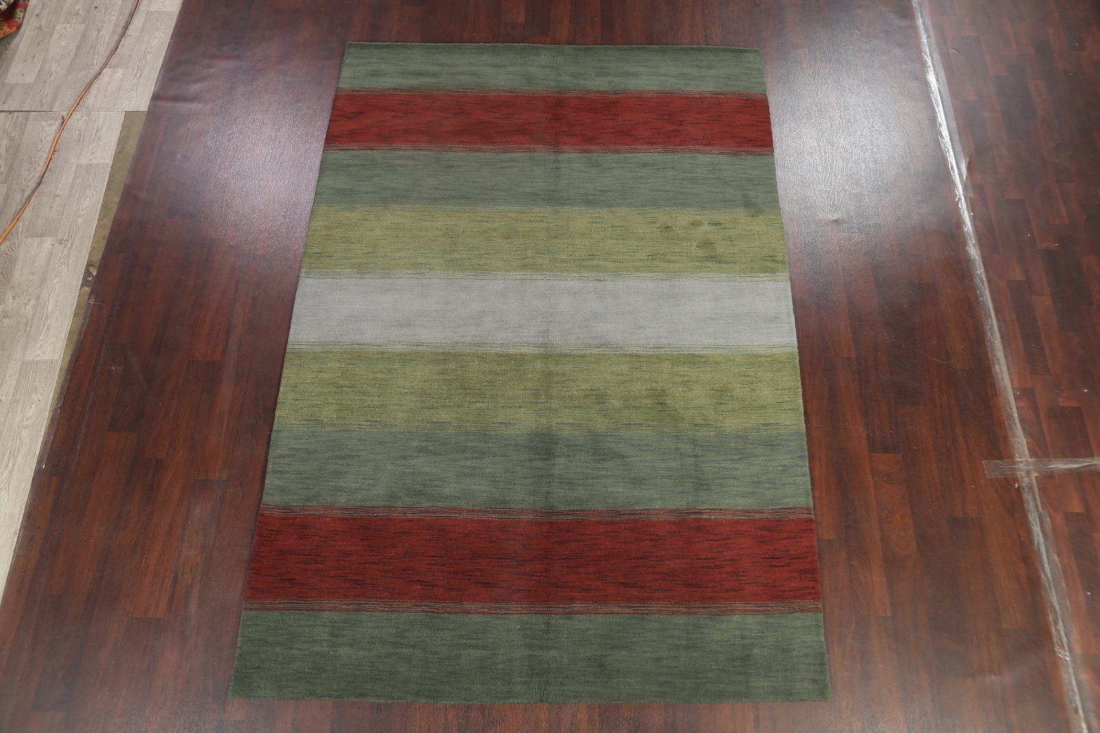 High-quality Green Hand-woven Wool Rug Durable Gabbeh Rug 7×10 ft