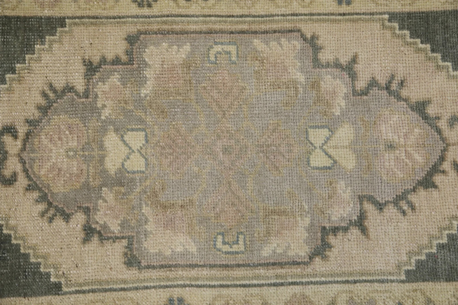 Oriental Hand Knotted Vintage Turkish Mini Rug 1’7″ x 2’9″ #8899