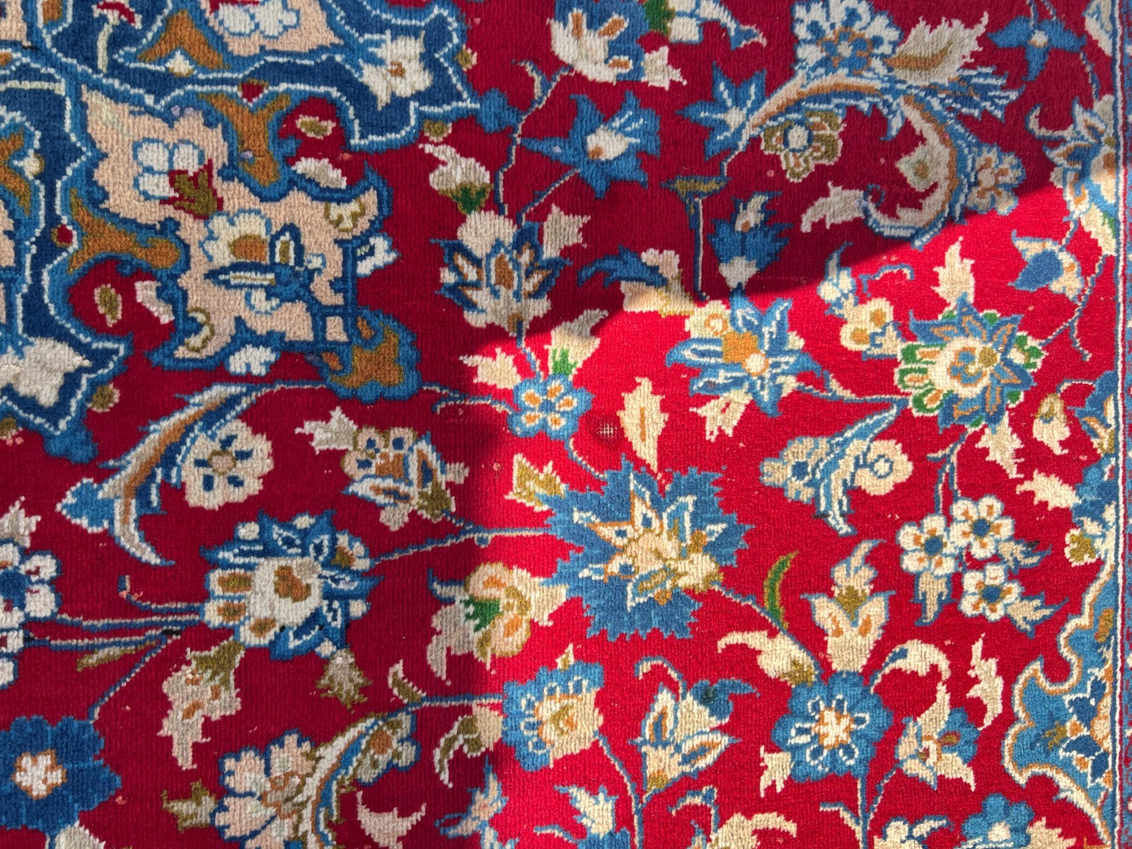 Isfahaan Rug 10’x14′ Hand Knotted Vintage 1970s
