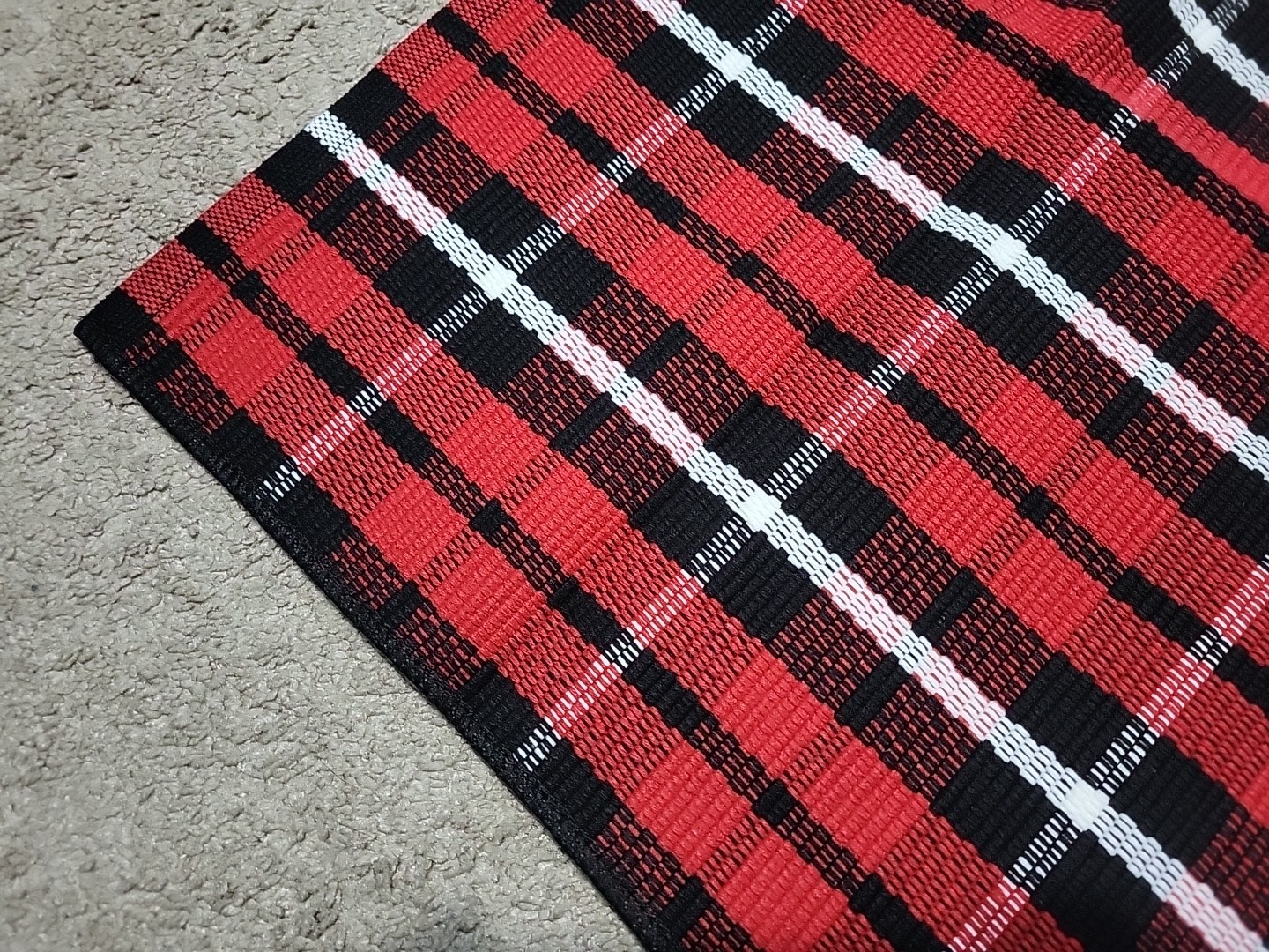 Woven Rug Red Black White