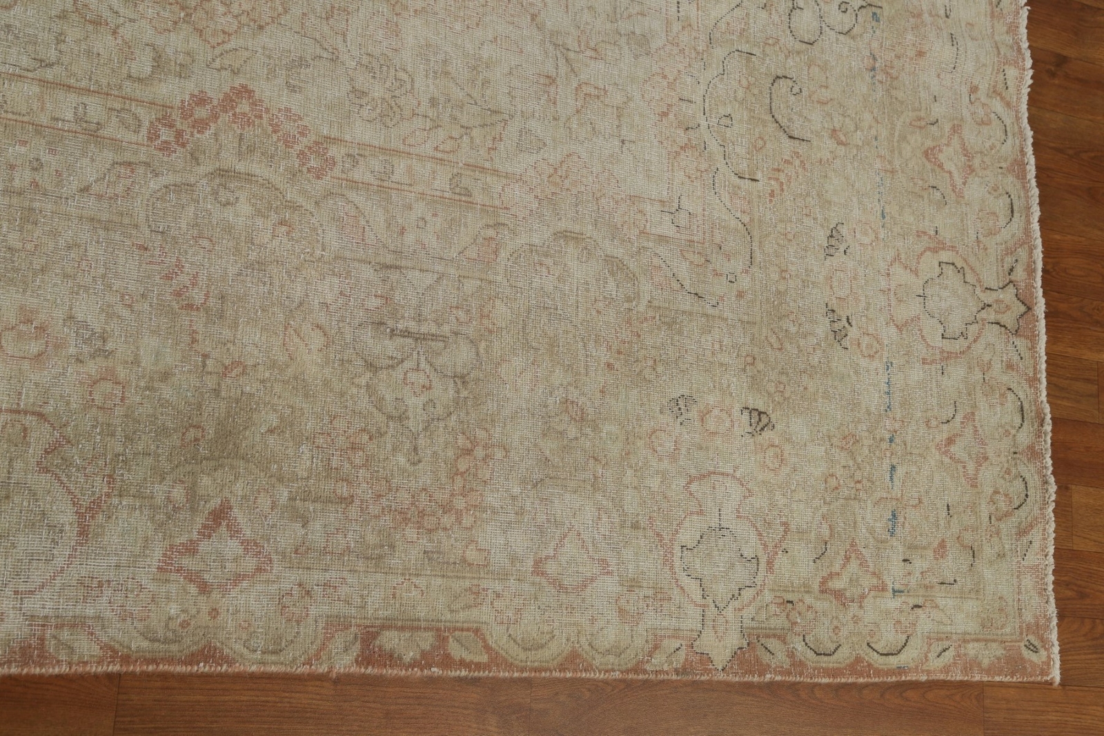 Muted Semi-Antique Floral Distressed 10×13 ft Area Rug Hand-knotted Wool Carpet
