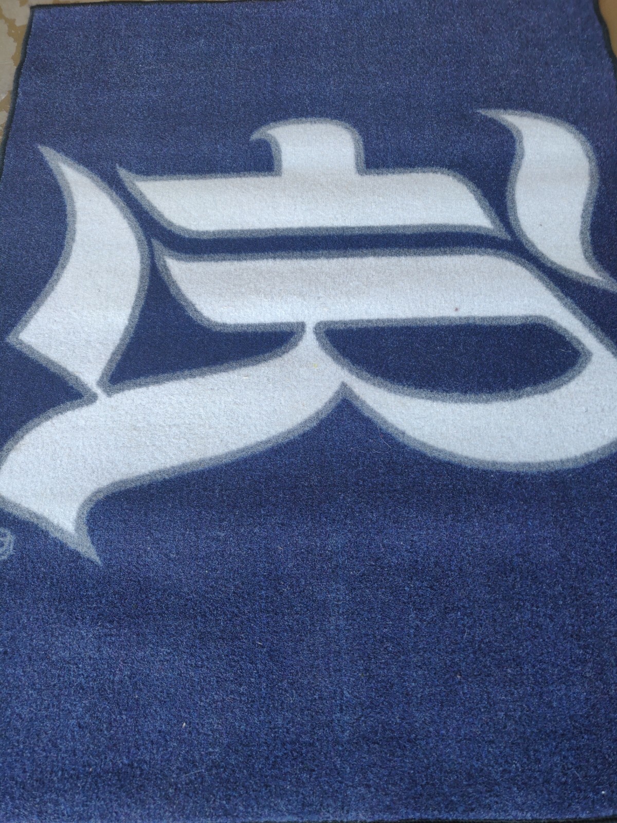 Blue Area Rug 42×33 Inches.