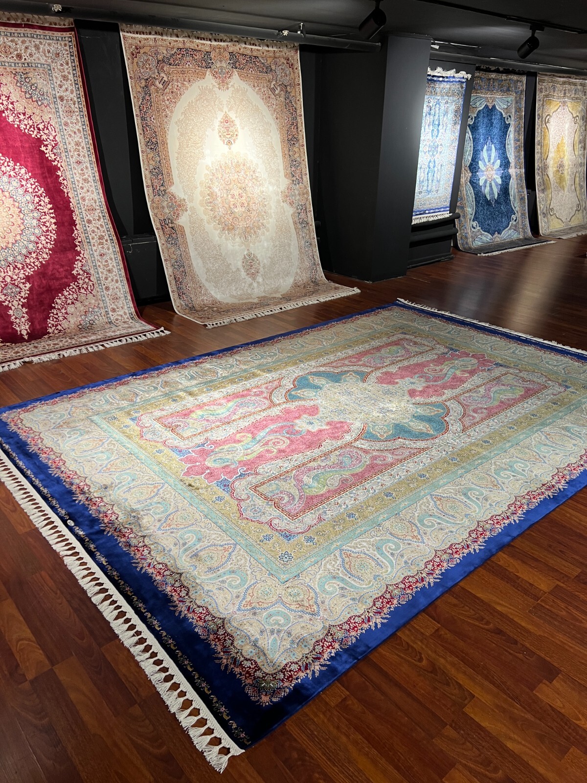 8×11 ft Pink Blue Silk Rug – Oversized High Quality Classic Design Silk Rug