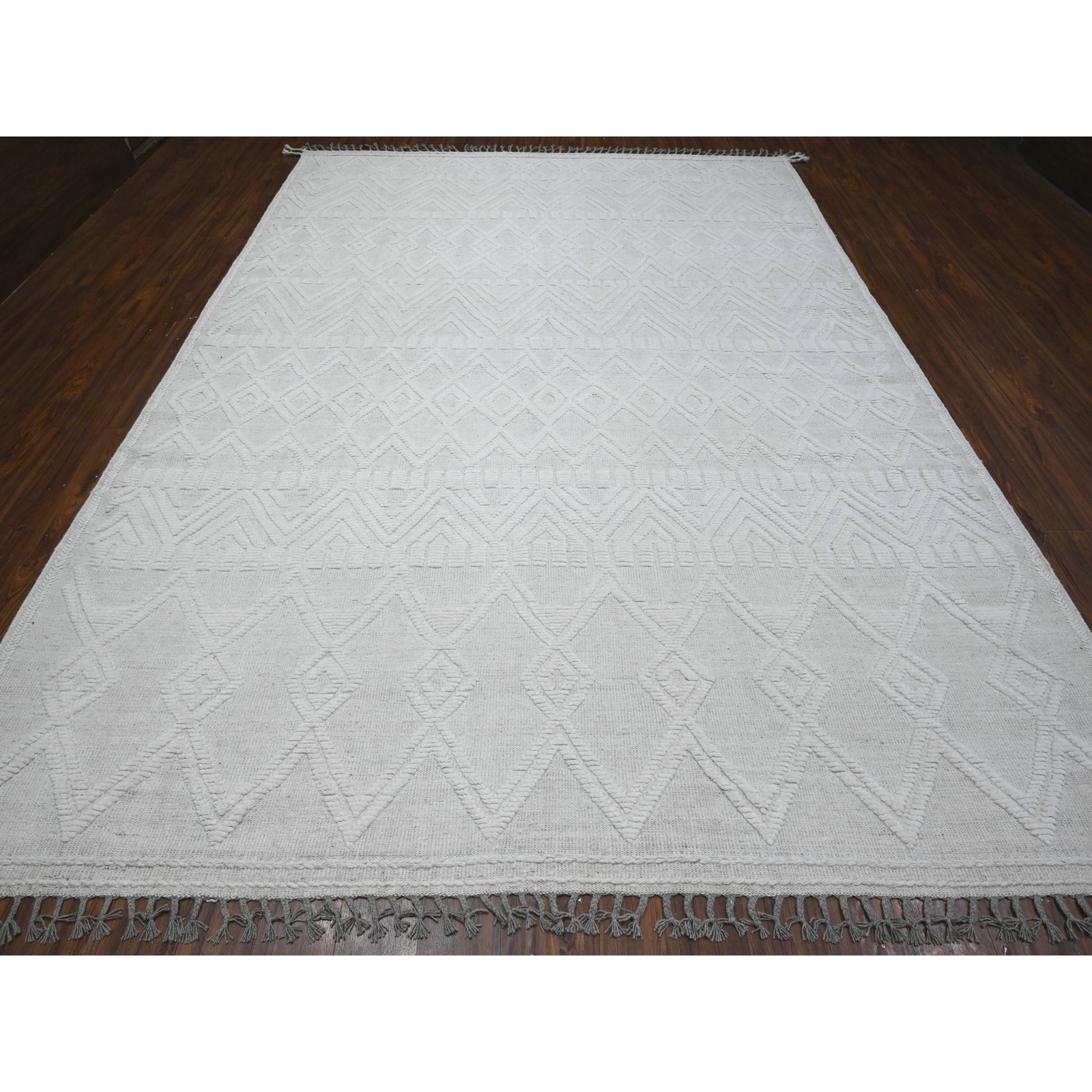 9’x12’6″ Polar Bear White Hand Knotted Moroccan Weave Wool Oriental Rug R89195