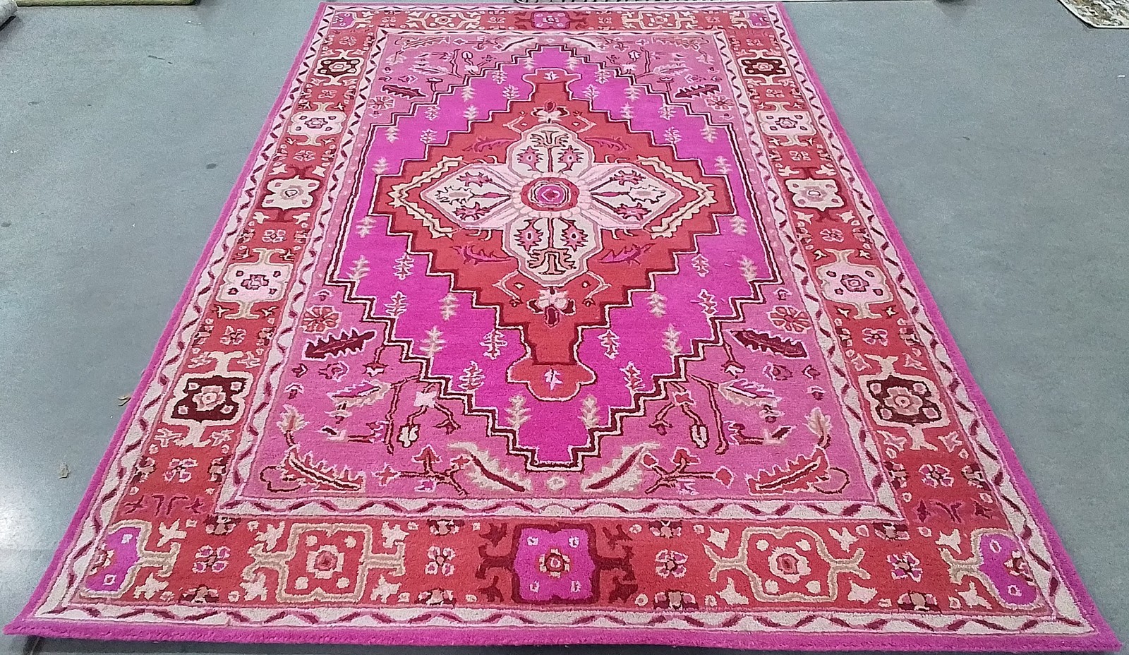 RED / PINK 6′-0″ x 9′-0″ Back Stain Rug, Reduced Price 1172804603 BLG545B-6