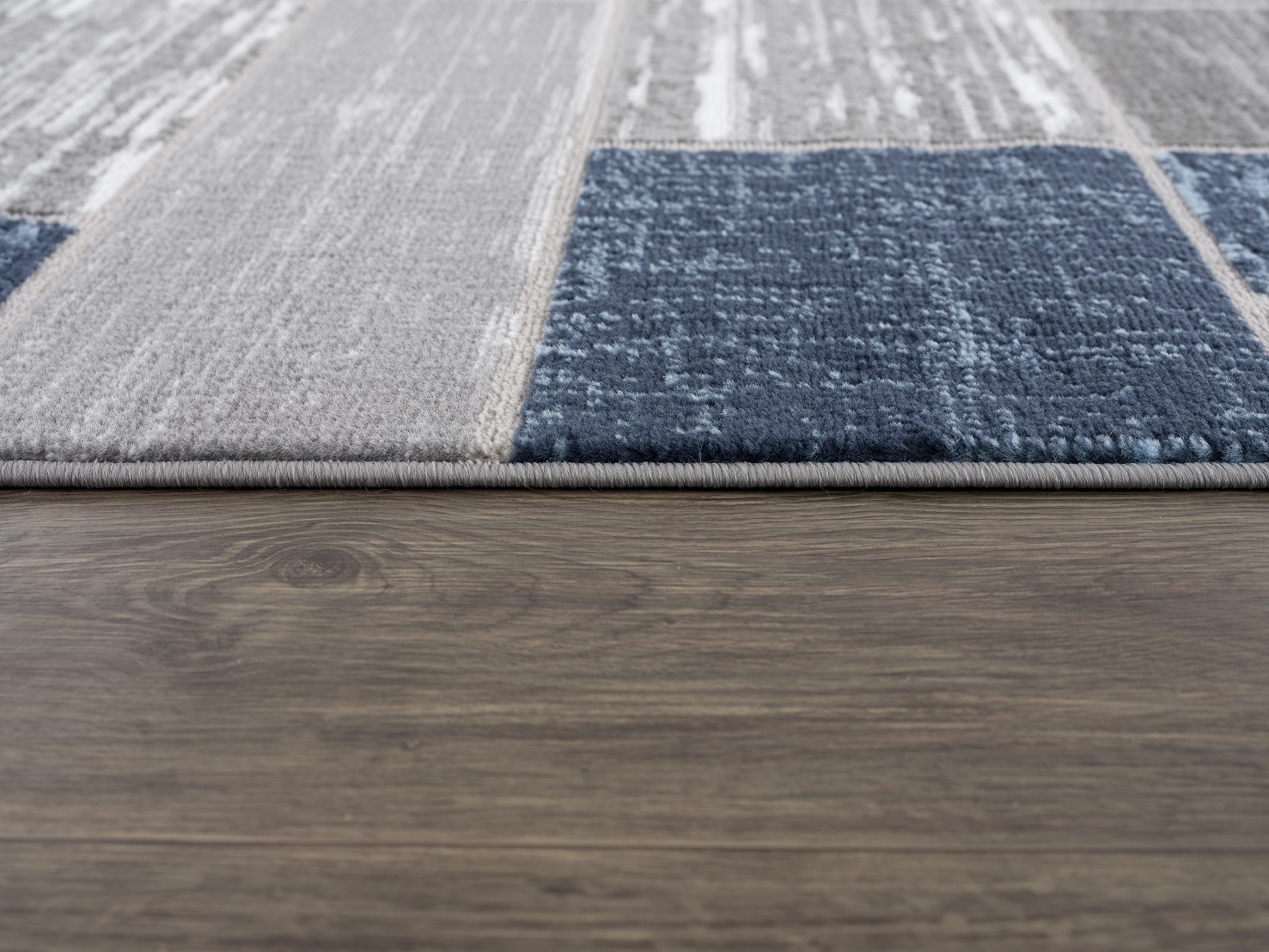 L’Baiet Verena Blue Geometric 2 ft. x 6 ft. Fabric Runner Rug