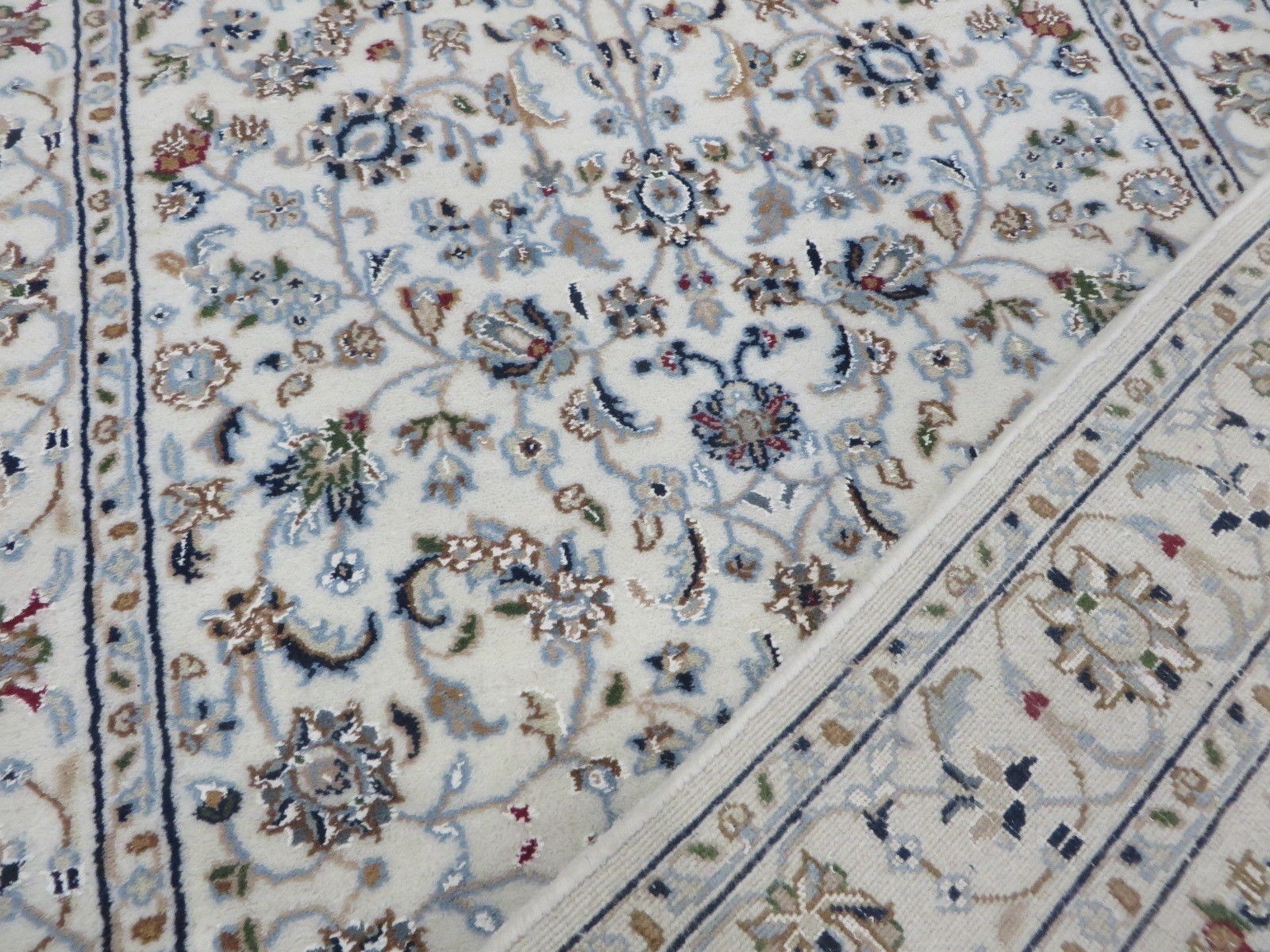 2’8 x 19’10 Hand Knotted Ivory Nain All Over Design Runner Rug With SIlk G16152