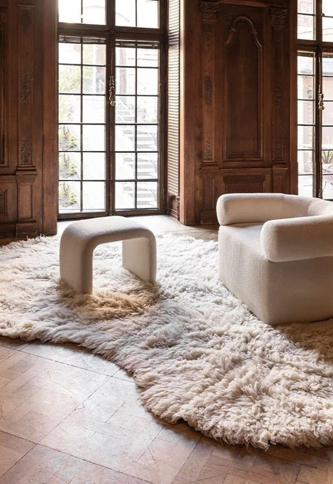 Handmade Contemporary Modern Fluffy Shaggy Wool Bone White Rug Kidney Shape 9×12