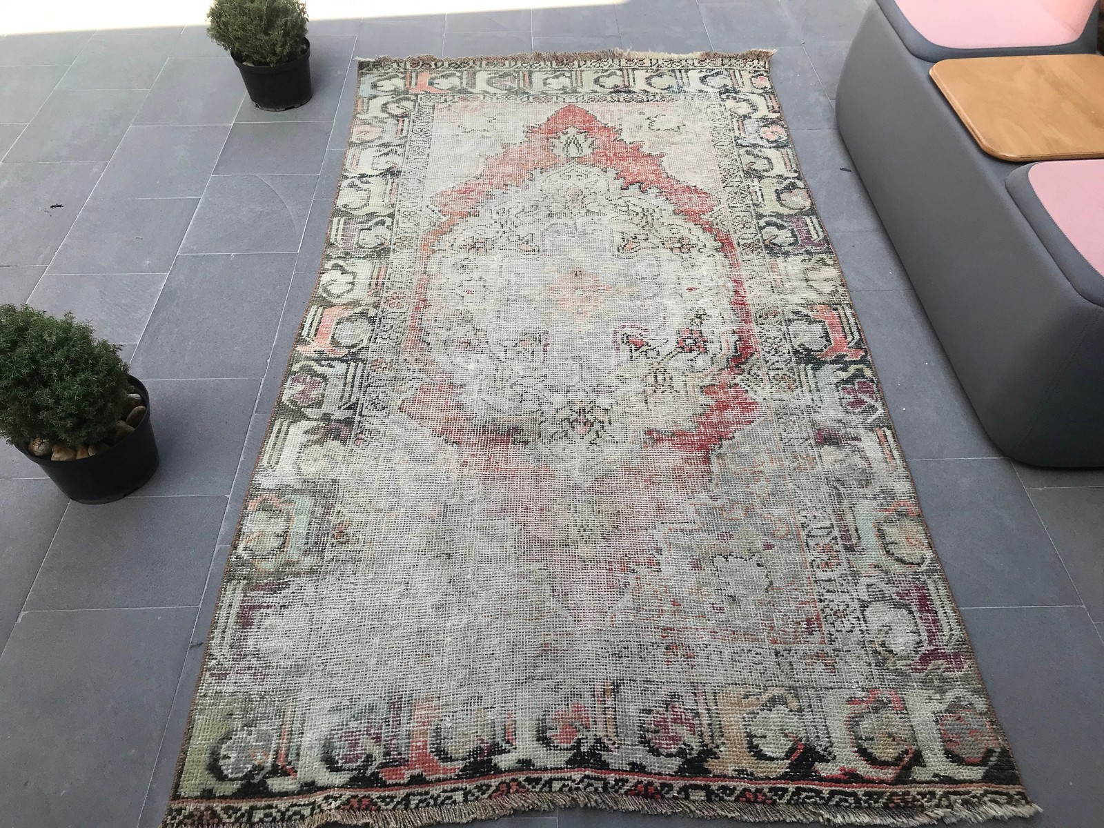 Vintage Area Rug 4,1×7,8 ft, Red Southwestern Turkish Wool Rug