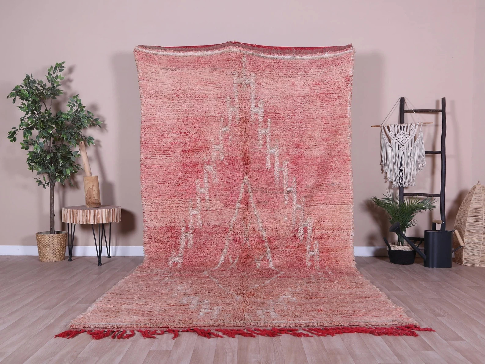 Vintage Moroccan Rug Color Pink Area Rug Handmade Carpet For Living Room Rug.