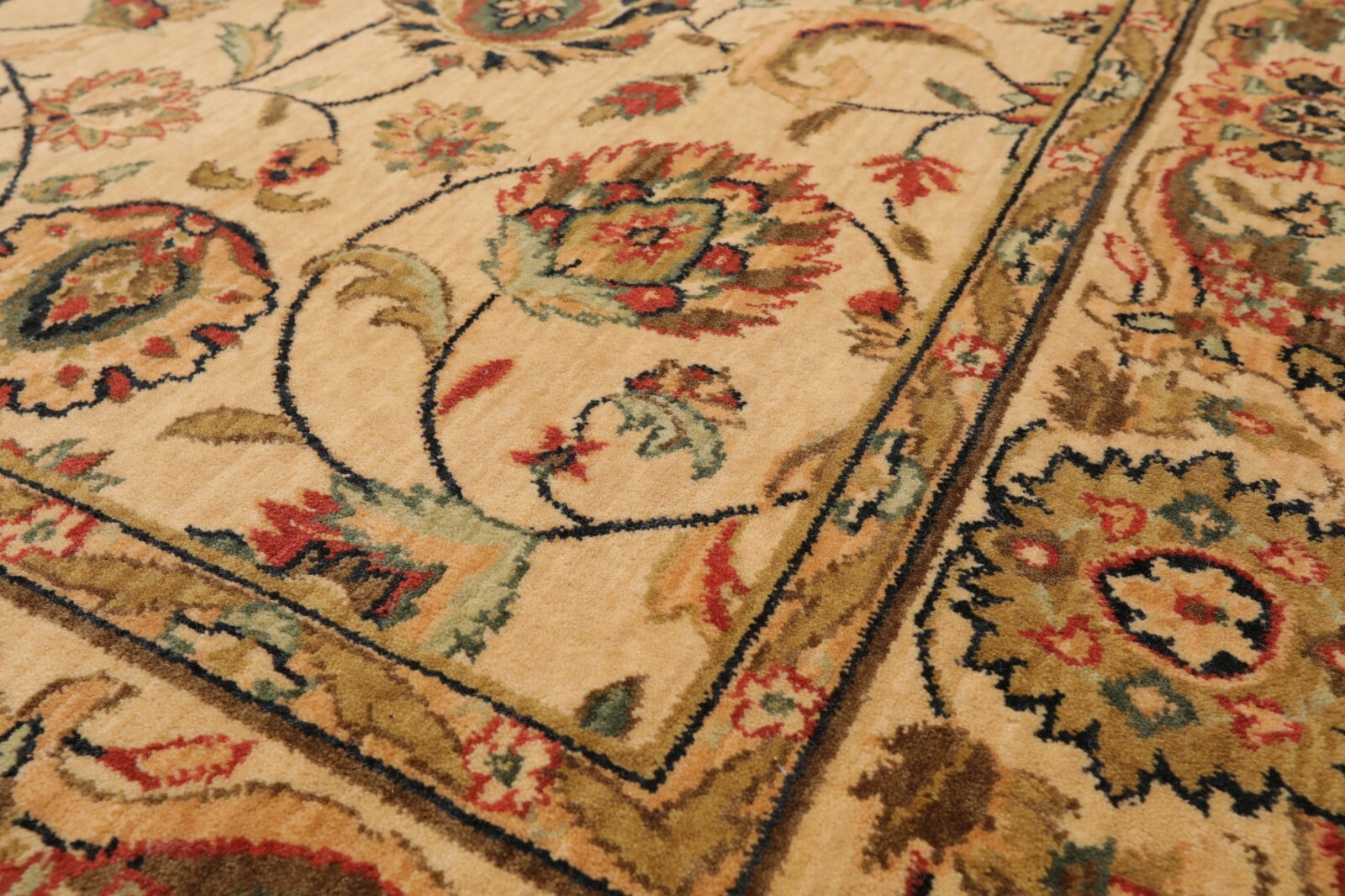 7′ x 10’6″ Nourison Agra 100% Wool Traditional Oriental Area Rug Caramel
