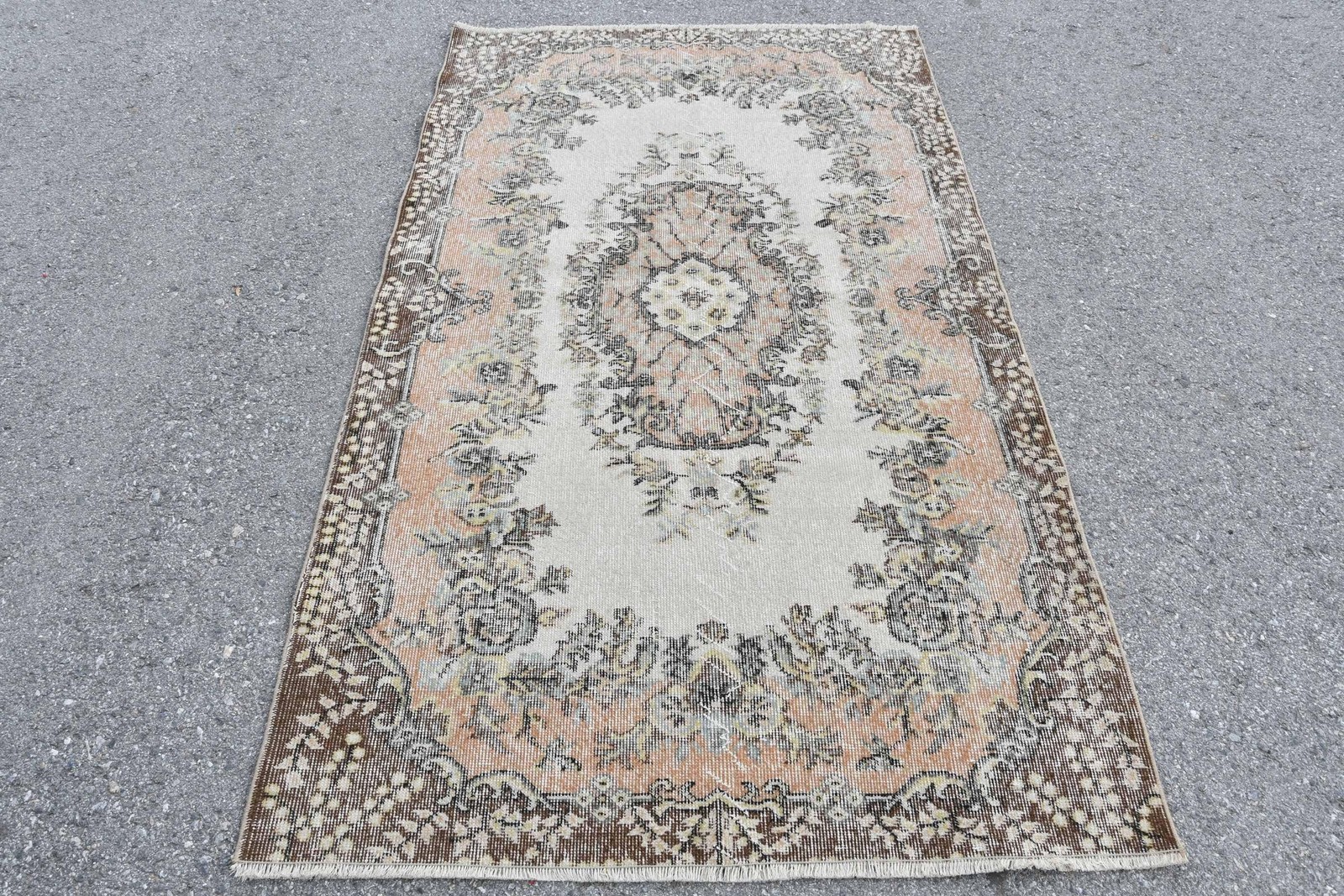 3,9×6,7 ft Turkish Rug, Vintage Area Rug, Brown White Camouflage Rug