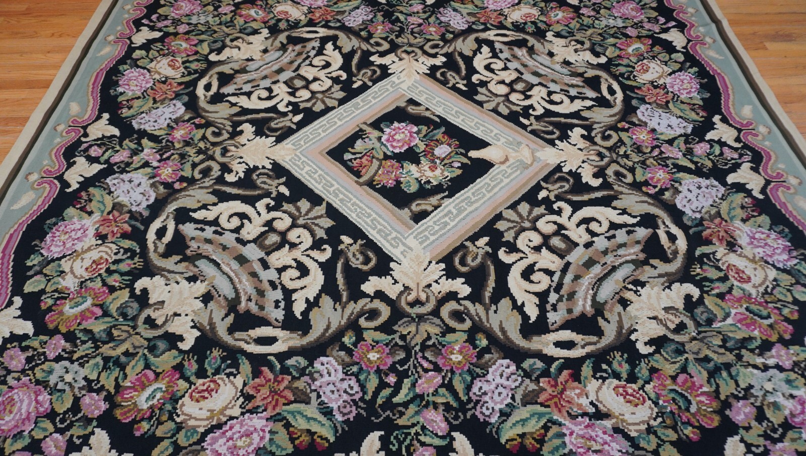 8’9″ x 9’8″ Antique Bessarabian Kilim Roses Flowers Handwoven Flatweave Rug