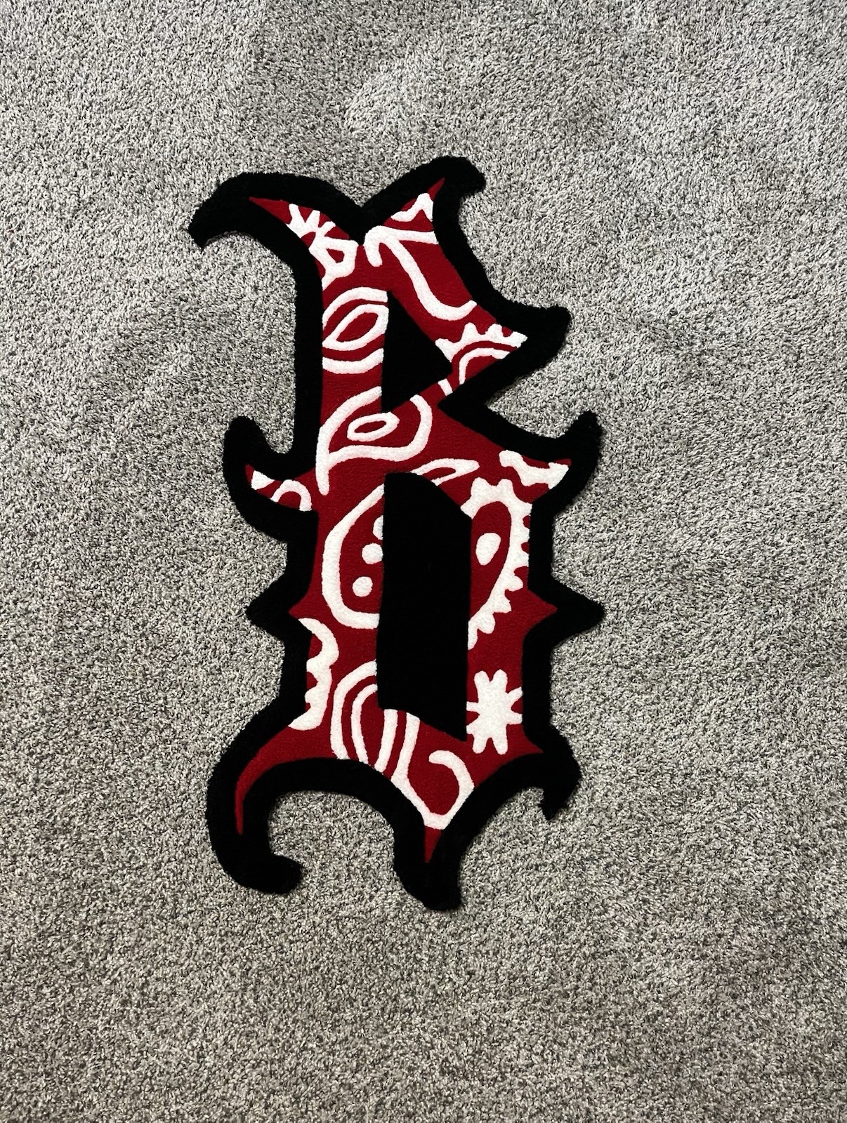 Big B Bandana Rug-Custom Tufted Rug Handmade Carpet Home Decor(3ft x 1.5ft)