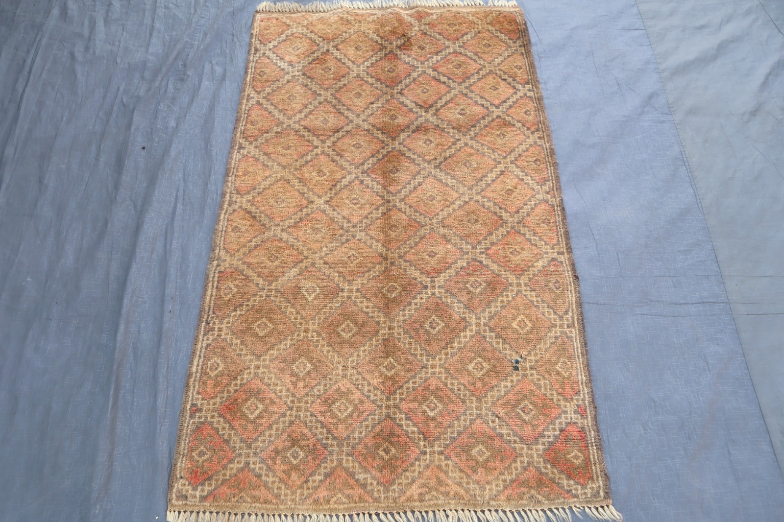 2’9×4’8 ft Antique Afghan Handmade Wool Rug, Faded Peach Geometric Rug, Kids Rug