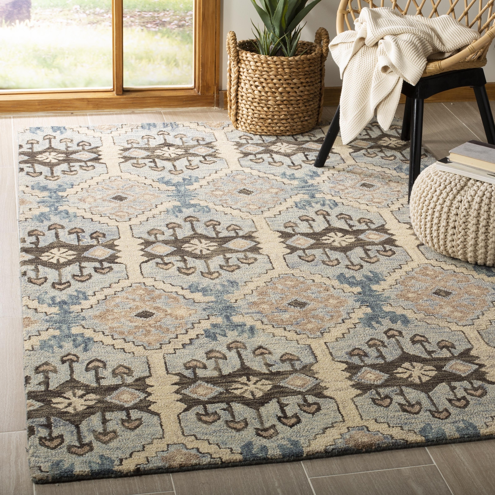 Safavieh Aspen LIGHT BLUE / CREAM 10′ X 14′ Area Rug – APN512M-10