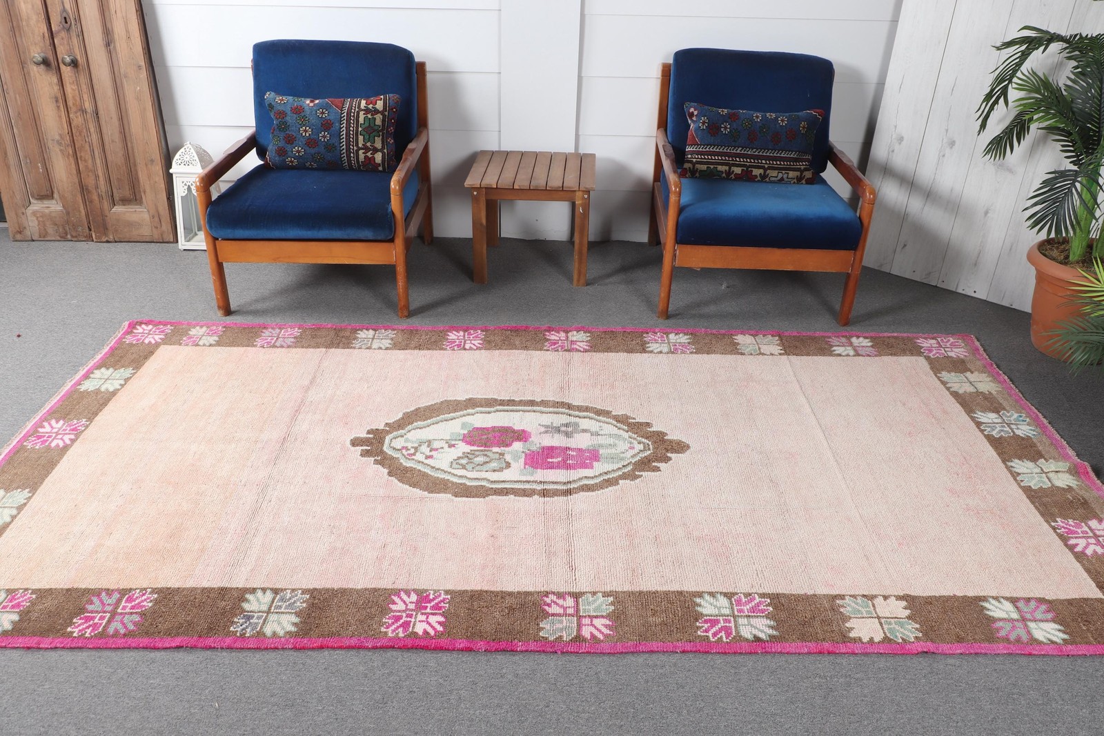 Vintage Rug Rug 4,9×9,4 ft, Pink Brown Bordered Wool Turkish Rug