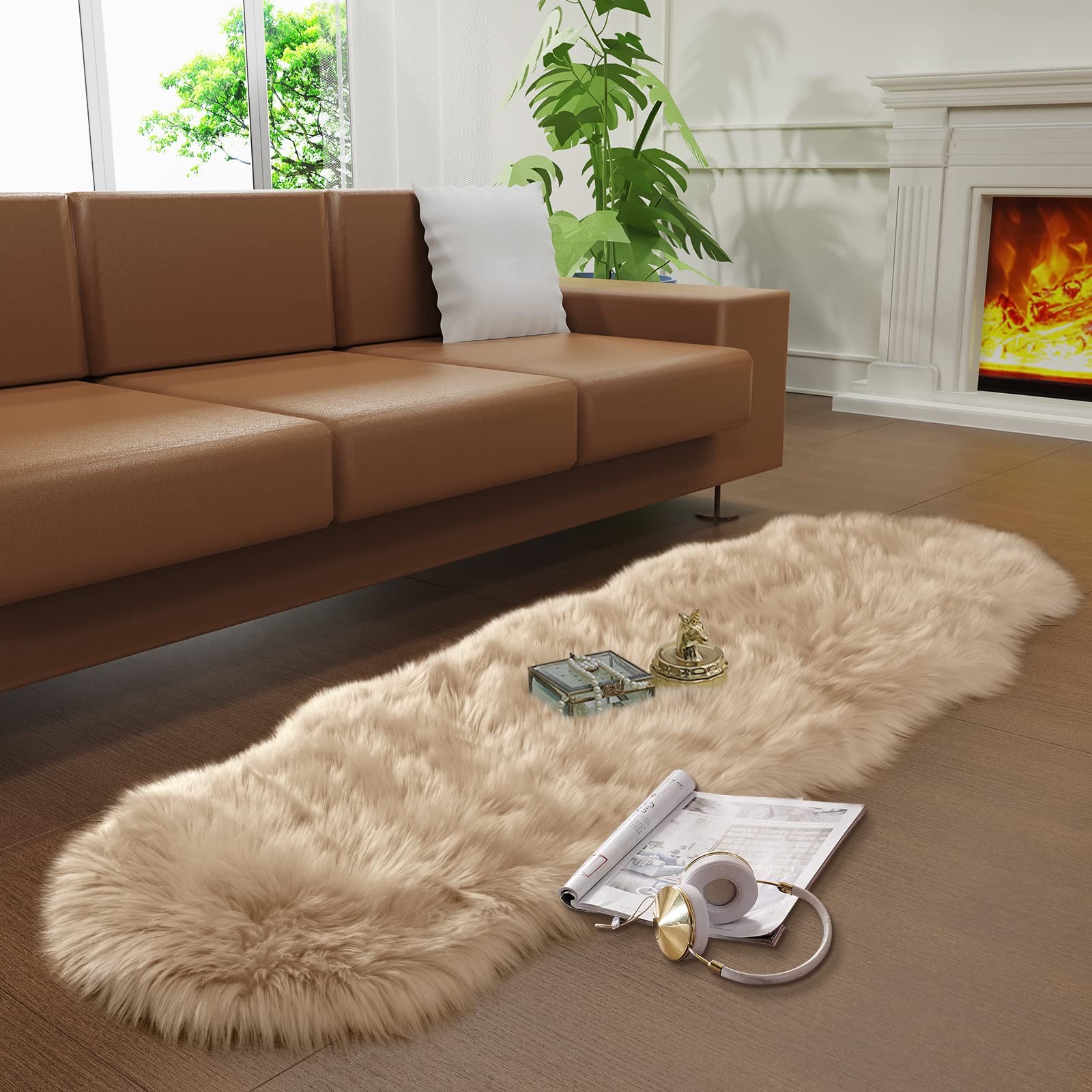 Faux Fur Rug for Bedroom, Fluffy Runner Rugs Soft Sheepskin Rug Sofa Couch Se…