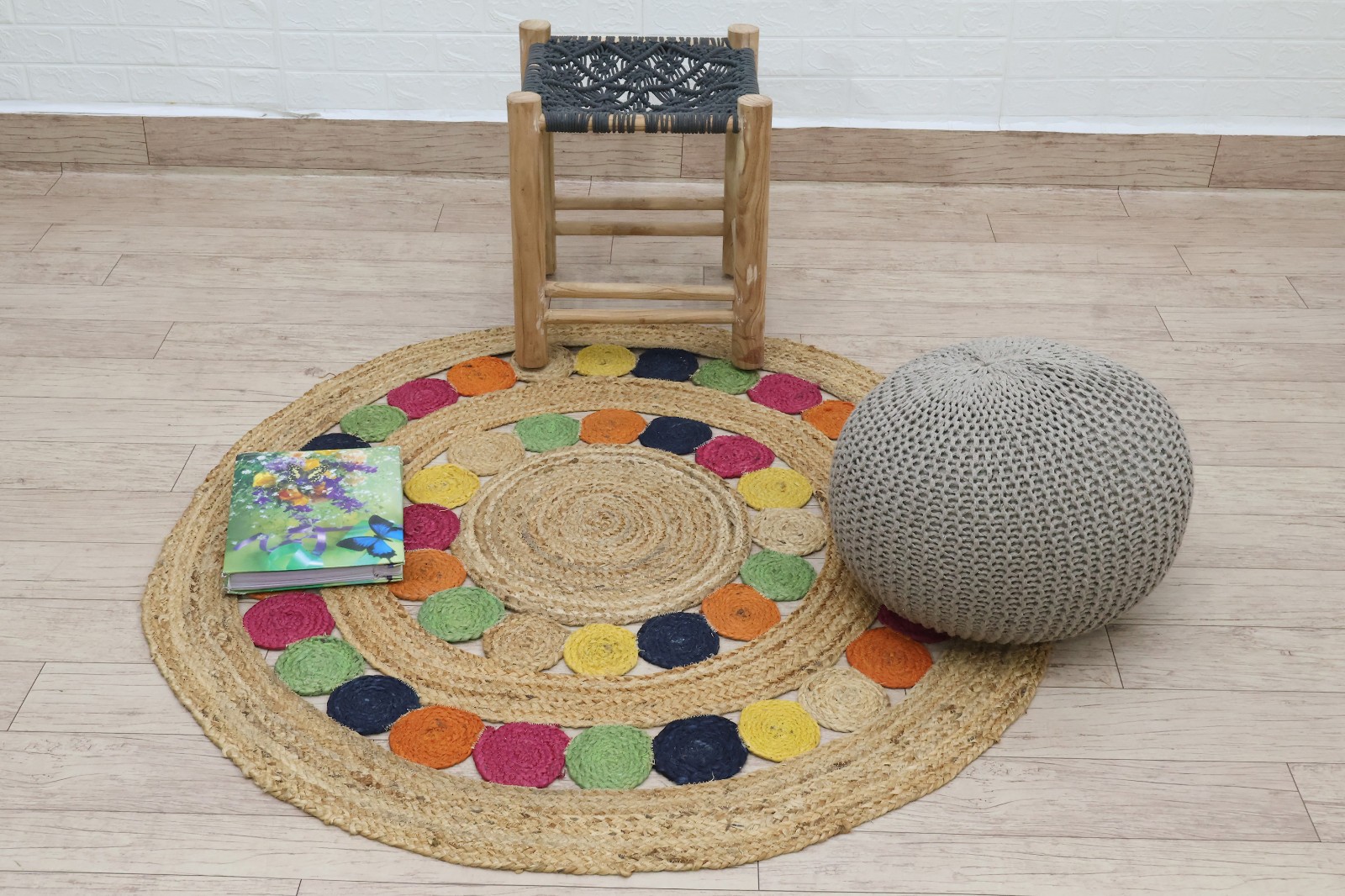 3×3 ft Round Jute Rug, Multicolor Braided Handmade Natural Fiber Carpet, Living