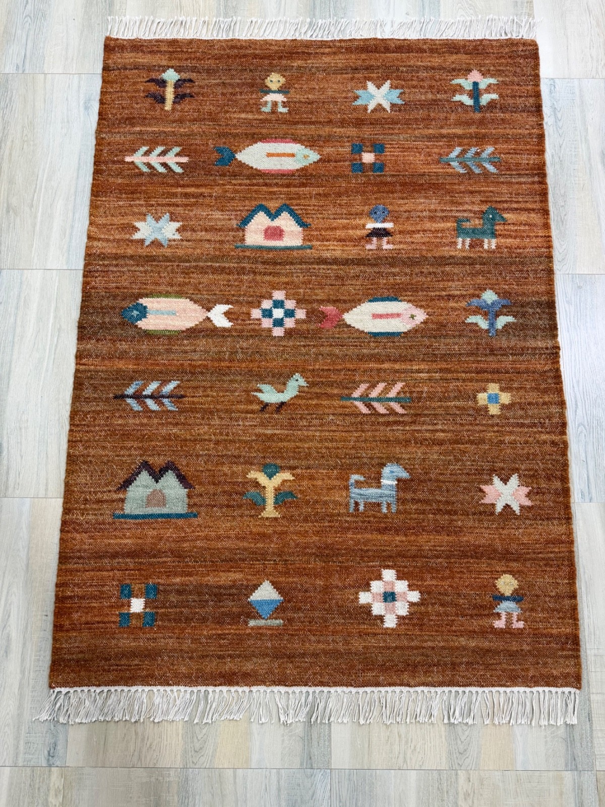 Sienna Hand Woven Wool Rug 4×6 Flatweave Scandinavian Folk Art Kilim for Kids
