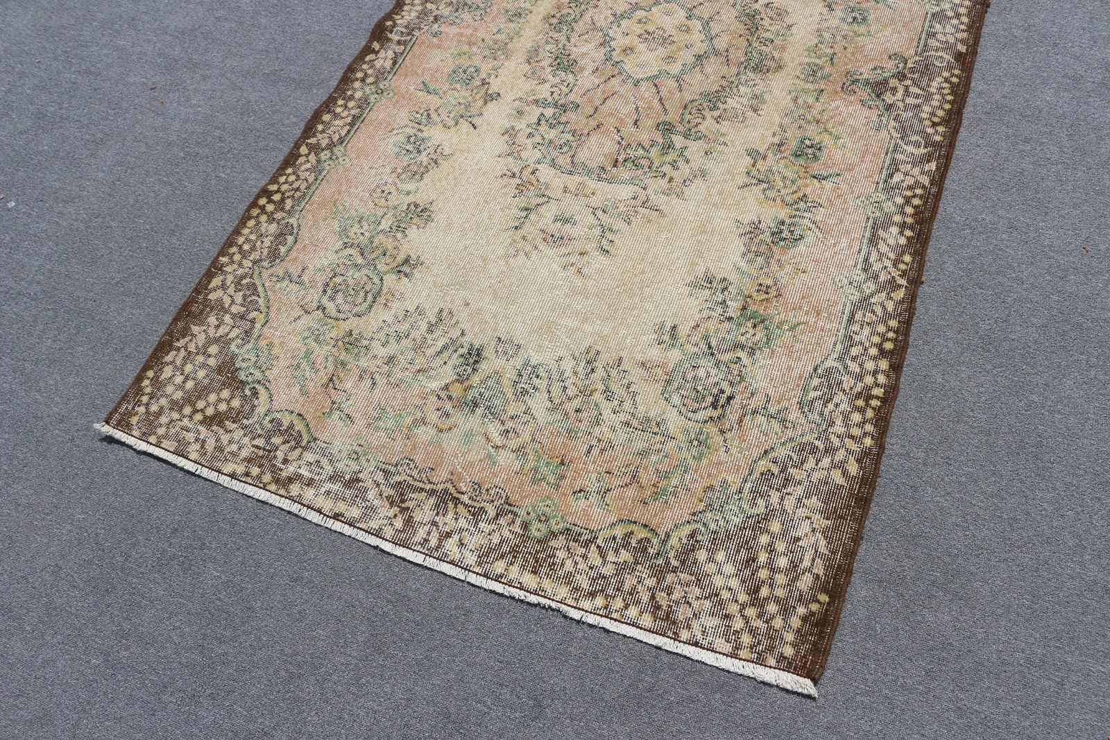 Vintage Rug, Area 3,9×6,8 ft Turkish Rug, Brown Oriental Wool Rug